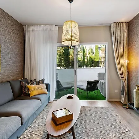 Phaedrus Living Modern Heights Luxury Townhouse Apartment