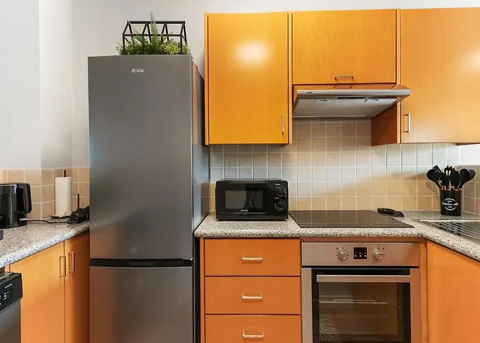 Phaedrus Living Modern Heights Luxury Townhouse * Paphos